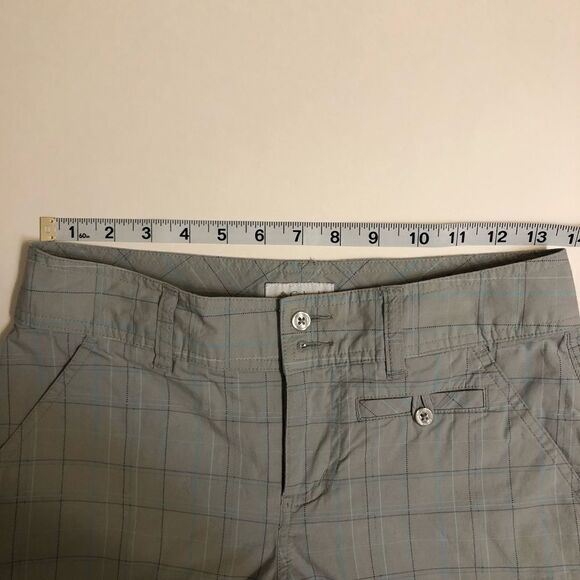 COLUMBIA Gray mid rise Plaid Long Bermuda hike shorts EUC - 2 - Picture 11 of 13